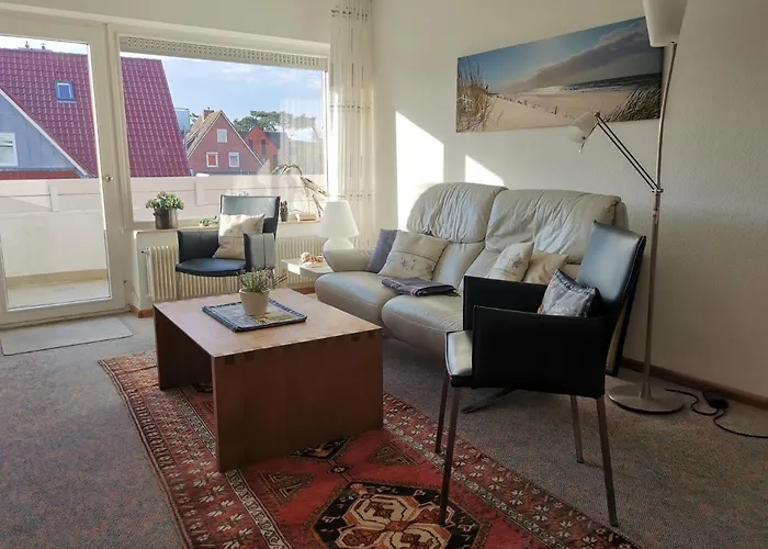 Nordhelm 15 Siedlung, Orson's Huett *